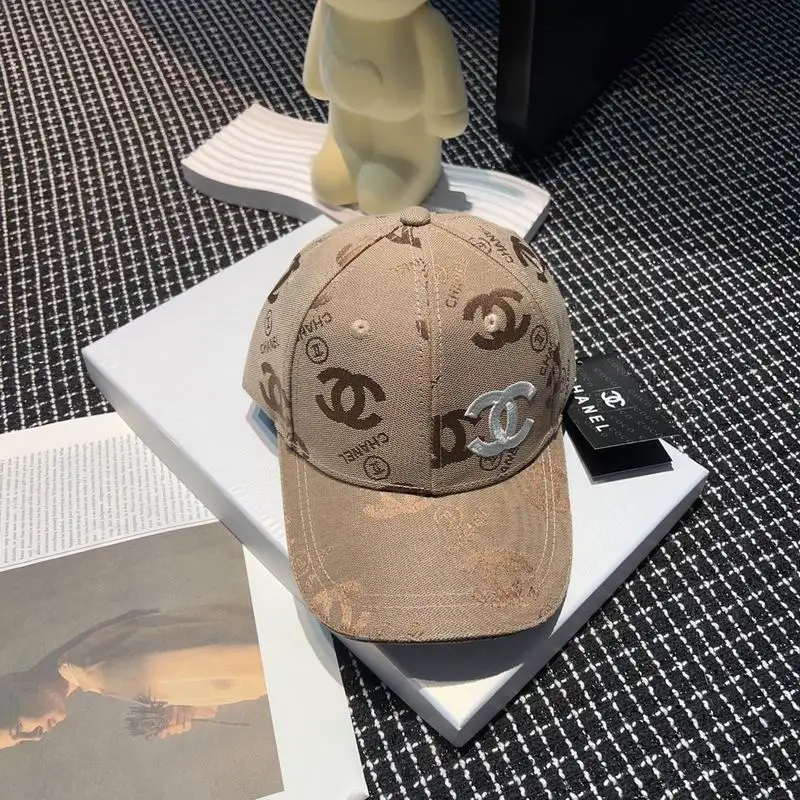 Chanel cap (93)